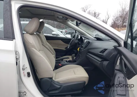 2019 Subaru Impreza 2.0I Premium из США, поврежденный, VIN 4S3GTAD67K3708340